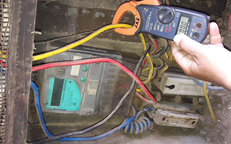 The Consequences of Slowing Down Your Electric Meter Illegally