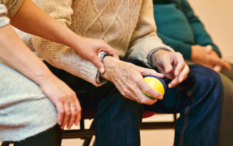 How to Ensure Your Elderly Family Member’s Safety in a Nursing Home